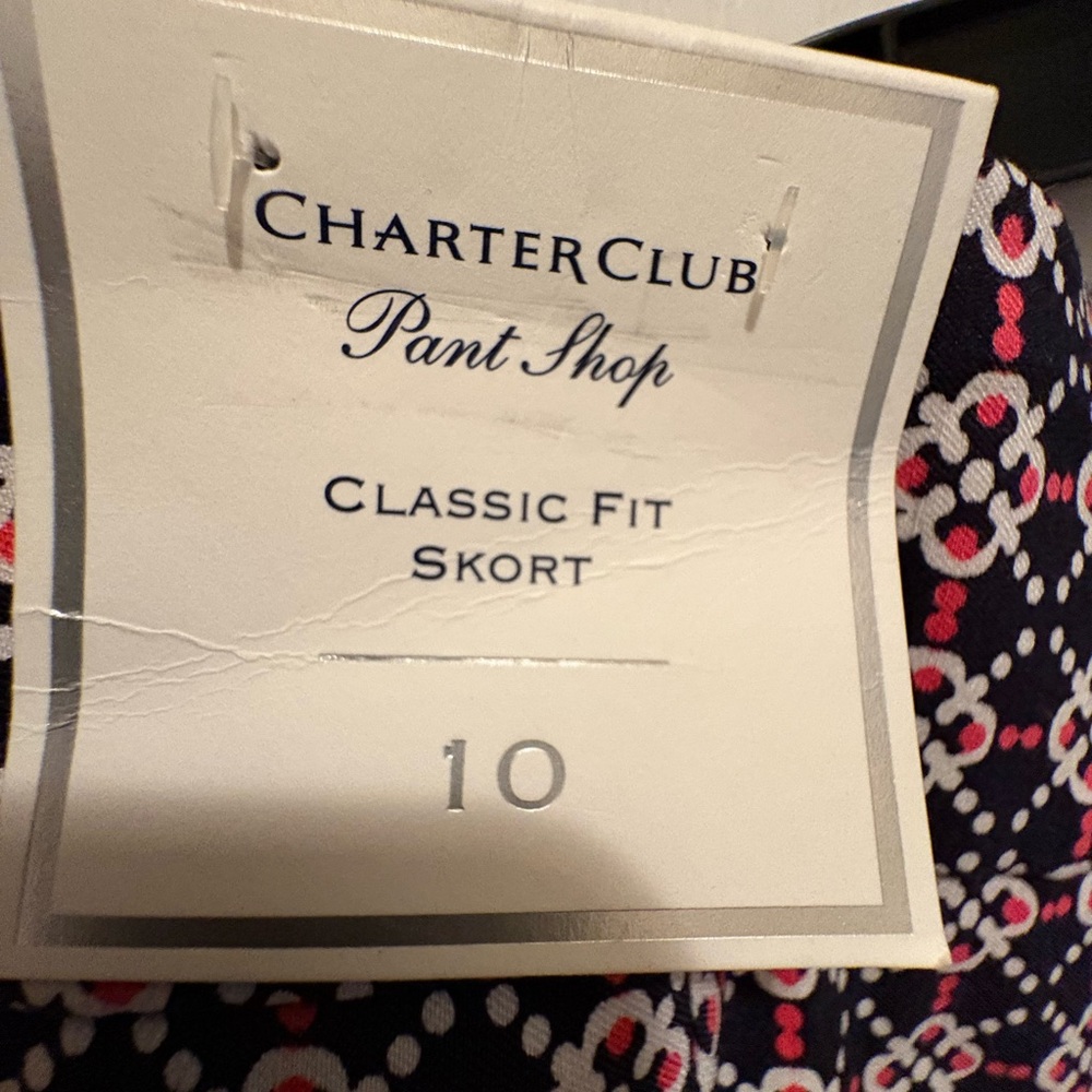Charter Club Pant Shop. Stylish Women's Patterned Skort. - Picture 4 of 7